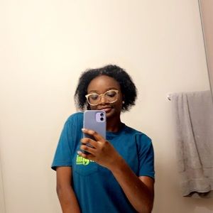 Meet your Posher, Madison